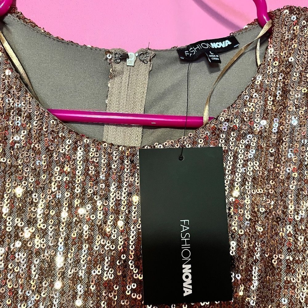 NEW Fashion Nova Large Gold Sparkle & Snatched Shoulder Pad Jumper Jumpsuit - Picture 11 of 16